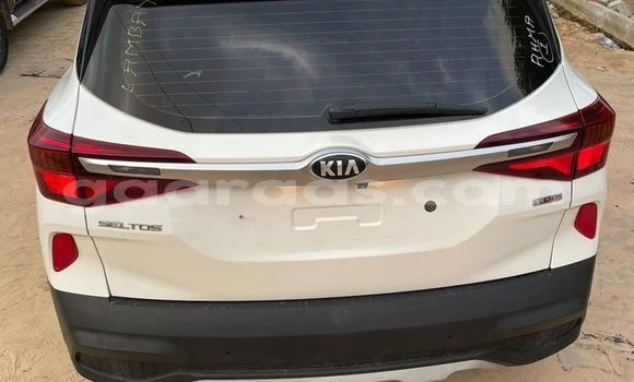 Dieundeu Imported Kia Sephia White Auto in Dakar in Dakar Dieundeu Imported Kia Sephia White Auto in Dakar in Dakar