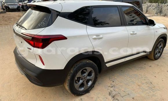 Dieundeu Imported Kia Sephia White Auto in Dakar in Dakar Dieundeu Imported Kia Sephia White Auto in Dakar in Dakar