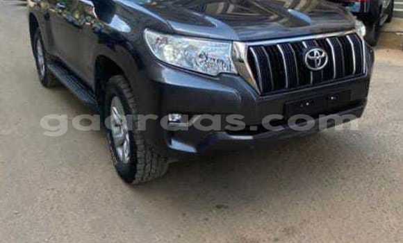 Acheter Import Voiture Toyota Land Cruiser Prado Noir à Dakar, Dakar Acheter Import Voiture Toyota Land Cruiser Prado Noir à Dakar, Dakar