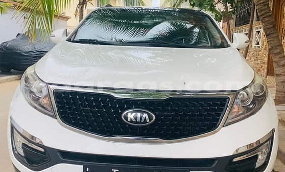 Acheter Occasion Voiture Kia Sportage Blanc à Dakar, Dakar Acheter Occasion Voiture Kia Sportage Blanc à Dakar, Dakar