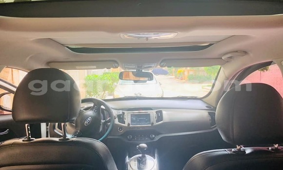 Acheter Occasion Voiture Kia Sportage Blanc à Dakar, Dakar Acheter Occasion Voiture Kia Sportage Blanc à Dakar, Dakar