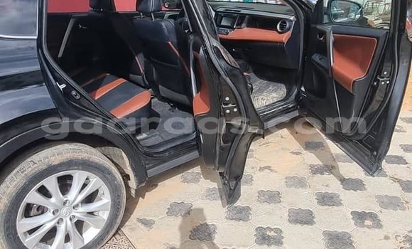 Acheter Occasion Voiture Toyota RAV4 Noir à Dakar, Dakar Acheter Occasion Voiture Toyota RAV4 Noir à Dakar, Dakar