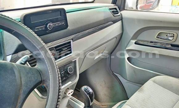 Buy Used Hyundai H1 White Car in Dakar in Dakar Buy Used Hyundai H1 White Car in Dakar in Dakar