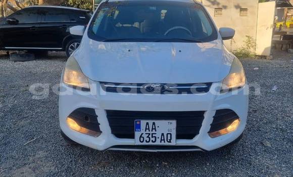 Acheter Occasion Voiture Ford Escape Blanc à Dakar, Dakar Acheter Occasion Voiture Ford Escape Blanc à Dakar, Dakar