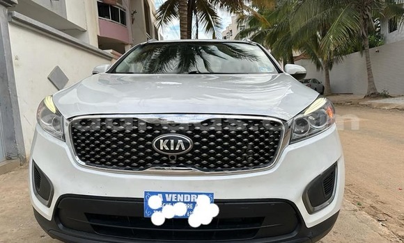 Dieundeu Occasion Kia Sorento White Auto in Dakar in Dakar Dieundeu Occasion Kia Sorento White Auto in Dakar in Dakar