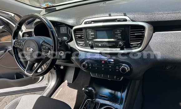 Dieundeu Occasion Kia Sorento White Auto in Dakar in Dakar Dieundeu Occasion Kia Sorento White Auto in Dakar in Dakar