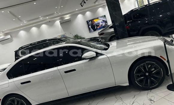 Buy Import BMW 7-Series White Car in Dakar in Dakar
