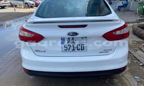 Acheter Occasion Voiture Ford Focus Blanc à Dakar, Dakar Acheter Occasion Voiture Ford Focus Blanc à Dakar, Dakar