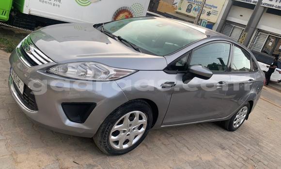 Acheter Occasion Voiture Ford Fiesta Gris à Dakar, Dakar Acheter Occasion Voiture Ford Fiesta Gris à Dakar, Dakar