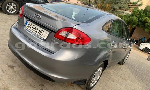 Acheter Occasion Voiture Ford Fiesta Gris à Dakar, Dakar Acheter Occasion Voiture Ford Fiesta Gris à Dakar, Dakar