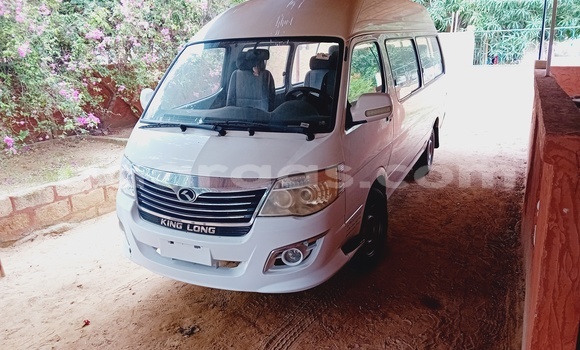 Acheter Occasion Utilitaire Toyota LITEACE Blanc à Nguékhokh, Région de Thiès