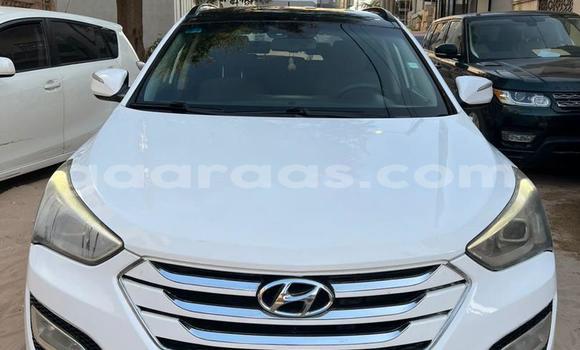 Acheter Occasion Voiture Hyundai Santa Fe Blanc à Bignona, Ziguinchor Acheter Occasion Voiture Hyundai Santa Fe Blanc à Bignona, Ziguinchor