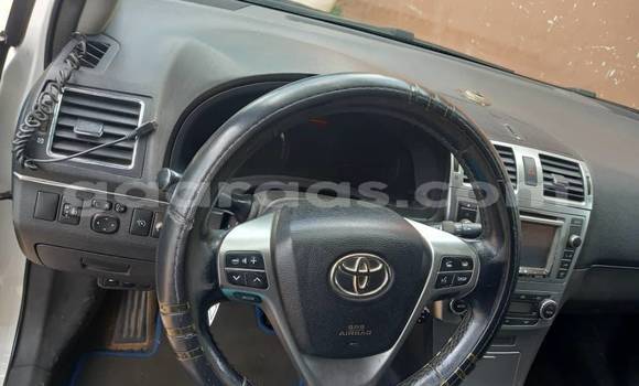 Acheter Occasion Voiture Toyota Avensis Blanc à Dakar, Dakar Acheter Occasion Voiture Toyota Avensis Blanc à Dakar, Dakar