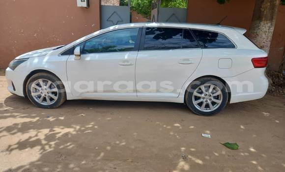 Acheter Occasion Voiture Toyota Avensis Blanc à Dakar, Dakar Acheter Occasion Voiture Toyota Avensis Blanc à Dakar, Dakar