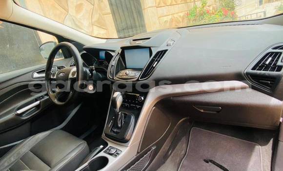 Acheter Occasion Voiture Ford Escape Bleu à Dakar, Dakar Acheter Occasion Voiture Ford Escape Bleu à Dakar, Dakar