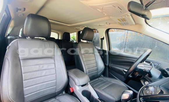 Acheter Occasion Voiture Ford Escape Bleu à Dakar, Dakar Acheter Occasion Voiture Ford Escape Bleu à Dakar, Dakar