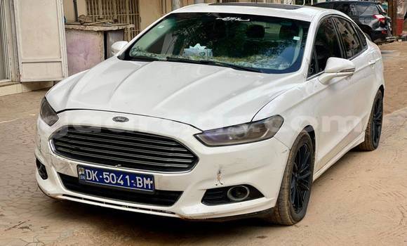 Acheter Occasion Voiture Ford Escape Blanc à Dakar, Dakar Acheter Occasion Voiture Ford Escape Blanc à Dakar, Dakar