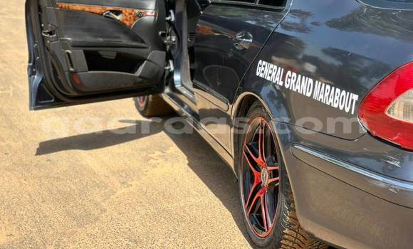 Acheter Occasion Voiture Mercedes-Benz E-Classe Other à Dakar, Dakar Acheter Occasion Voiture Mercedes-Benz E-Classe Other à Dakar, Dakar