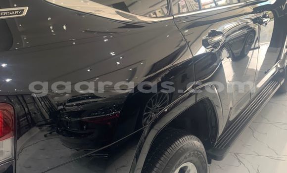 Buy Import Toyota Land Cruiser Black Car in Dakar in Dakar Buy Import Toyota Land Cruiser Black Car in Dakar in Dakar