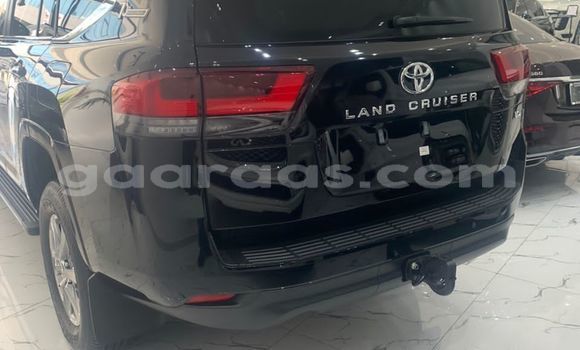 Buy Import Toyota Land Cruiser Black Car in Dakar in Dakar Buy Import Toyota Land Cruiser Black Car in Dakar in Dakar