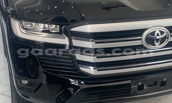 Buy Import Toyota Land Cruiser Black Car in Dakar in Dakar Buy Import Toyota Land Cruiser Black Car in Dakar in Dakar
