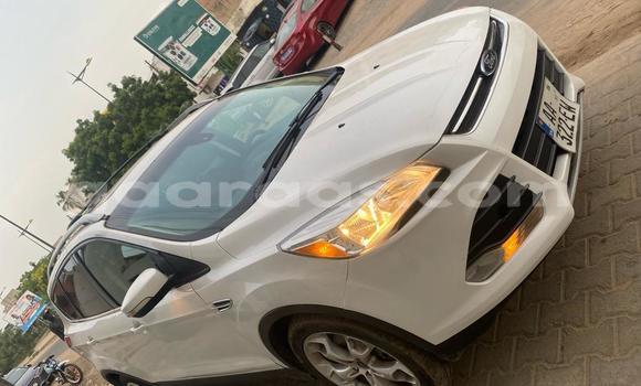 Acheter Occasion Voiture Ford Escape Blanc à Dakar, Dakar Acheter Occasion Voiture Ford Escape Blanc à Dakar, Dakar