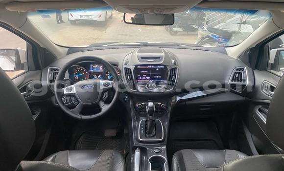 Acheter Occasion Voiture Ford Escape Blanc à Dakar, Dakar Acheter Occasion Voiture Ford Escape Blanc à Dakar, Dakar