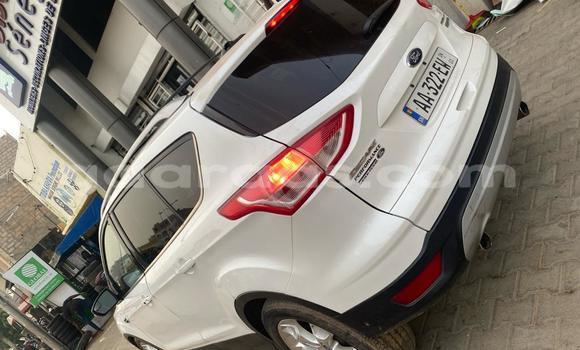 Acheter Occasion Voiture Ford Escape Blanc à Dakar, Dakar Acheter Occasion Voiture Ford Escape Blanc à Dakar, Dakar