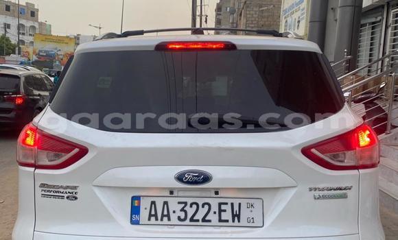 Acheter Occasion Voiture Ford Escape Blanc à Dakar, Dakar Acheter Occasion Voiture Ford Escape Blanc à Dakar, Dakar