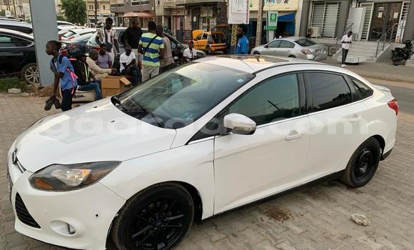 Acheter Occasion Voiture Ford Focus Blanc à Dakar, Dakar Acheter Occasion Voiture Ford Focus Blanc à Dakar, Dakar