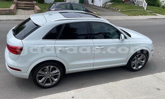 Acheter Occasion Voiture Audi Q3 Blanc à Dakar, Dakar Acheter Occasion Voiture Audi Q3 Blanc à Dakar, Dakar