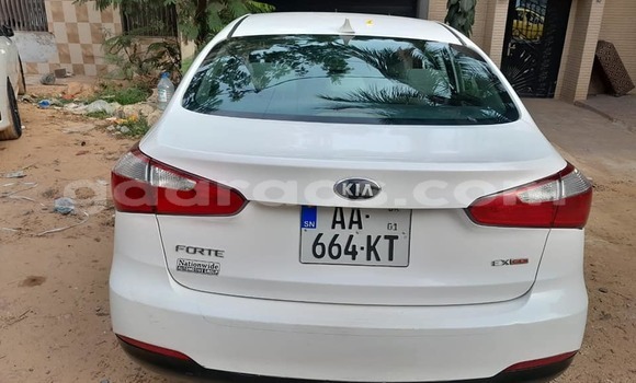 Acheter Occasion Voiture Kia Forte Blanc à Dakar, Dakar Acheter Occasion Voiture Kia Forte Blanc à Dakar, Dakar