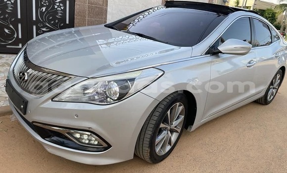 Acheter Occasion Voiture Hyundai Grandeur Autre à Dakar, Dakar Acheter Occasion Voiture Hyundai Grandeur Autre à Dakar, Dakar