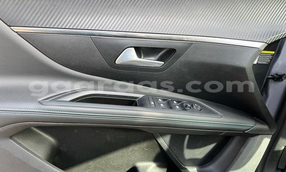 Buy Import Peugeot 5008 Silver Car in Dakar in Dakar Buy Import Peugeot 5008 Silver Car in Dakar in Dakar