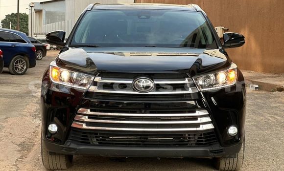 Dieundeu Imported Toyota Highlander Black Auto in Dakar in Dakar
