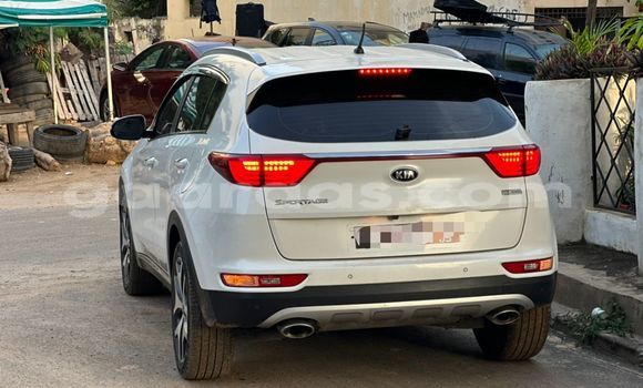 Buy Import Kia Sportage White Car in Dakar in Dakar Buy Import Kia Sportage White Car in Dakar in Dakar