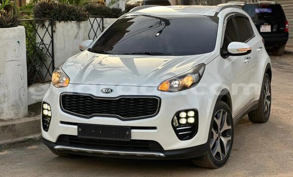 Buy Import Kia Sportage White Car in Dakar in Dakar Buy Import Kia Sportage White Car in Dakar in Dakar