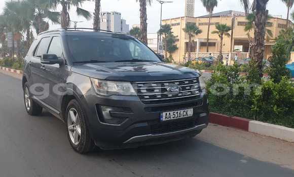 Acheter Occasion Voiture Ford Explorer Gris à Dakar, Dakar Acheter Occasion Voiture Ford Explorer Gris à Dakar, Dakar
