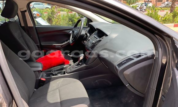 Acheter Import Voiture Ford Focus Gris à Dakar, Dakar Acheter Import Voiture Ford Focus Gris à Dakar, Dakar