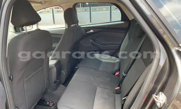 Acheter Import Voiture Ford Focus Gris à Dakar, Dakar Acheter Import Voiture Ford Focus Gris à Dakar, Dakar