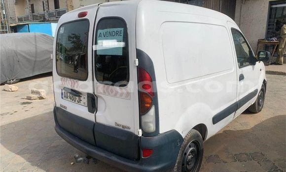 Buy Used Renault Kangoo White Car in Dakar in Dakar Buy Used Renault Kangoo White Car in Dakar in Dakar