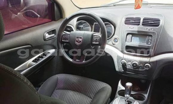 Buy Used Dodge Journey White Car in Dakar in Dakar Buy Used Dodge Journey White Car in Dakar in Dakar