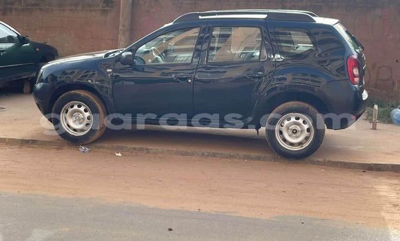 Buy Used Renault Duster White Car in Dakar in Dakar Buy Used Renault Duster White Car in Dakar in Dakar