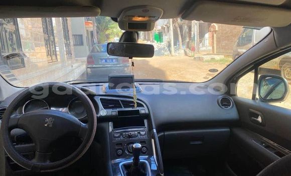 Buy Used Peugeot 3008 Black Car in Dakar in Dakar Buy Used Peugeot 3008 Black Car in Dakar in Dakar