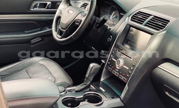 Acheter Import Voiture Ford Explorer Noir à Dakar, Dakar Acheter Import Voiture Ford Explorer Noir à Dakar, Dakar