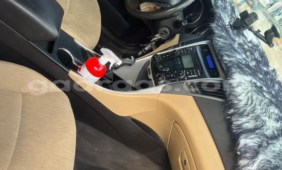 Acheter Occasion Voiture Hyundai Sonata Blanc à Dakar, Dakar Acheter Occasion Voiture Hyundai Sonata Blanc à Dakar, Dakar