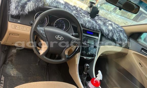 Acheter Occasion Voiture Hyundai Sonata Blanc à Dakar, Dakar Acheter Occasion Voiture Hyundai Sonata Blanc à Dakar, Dakar