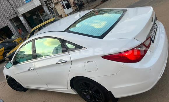 Acheter Occasion Voiture Hyundai Sonata Blanc à Dakar, Dakar Acheter Occasion Voiture Hyundai Sonata Blanc à Dakar, Dakar