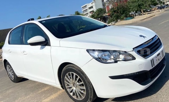Buy Used Peugeot 308 White Car in Dakar in Dakar Buy Used Peugeot 308 White Car in Dakar in Dakar