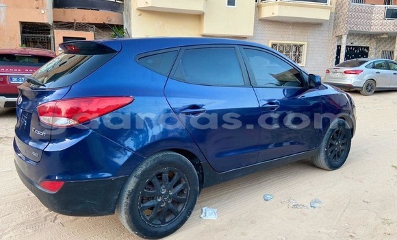 Buy Used Hyundai Tucson Blue Car in Dakar in Dakar Buy Used Hyundai Tucson Blue Car in Dakar in Dakar